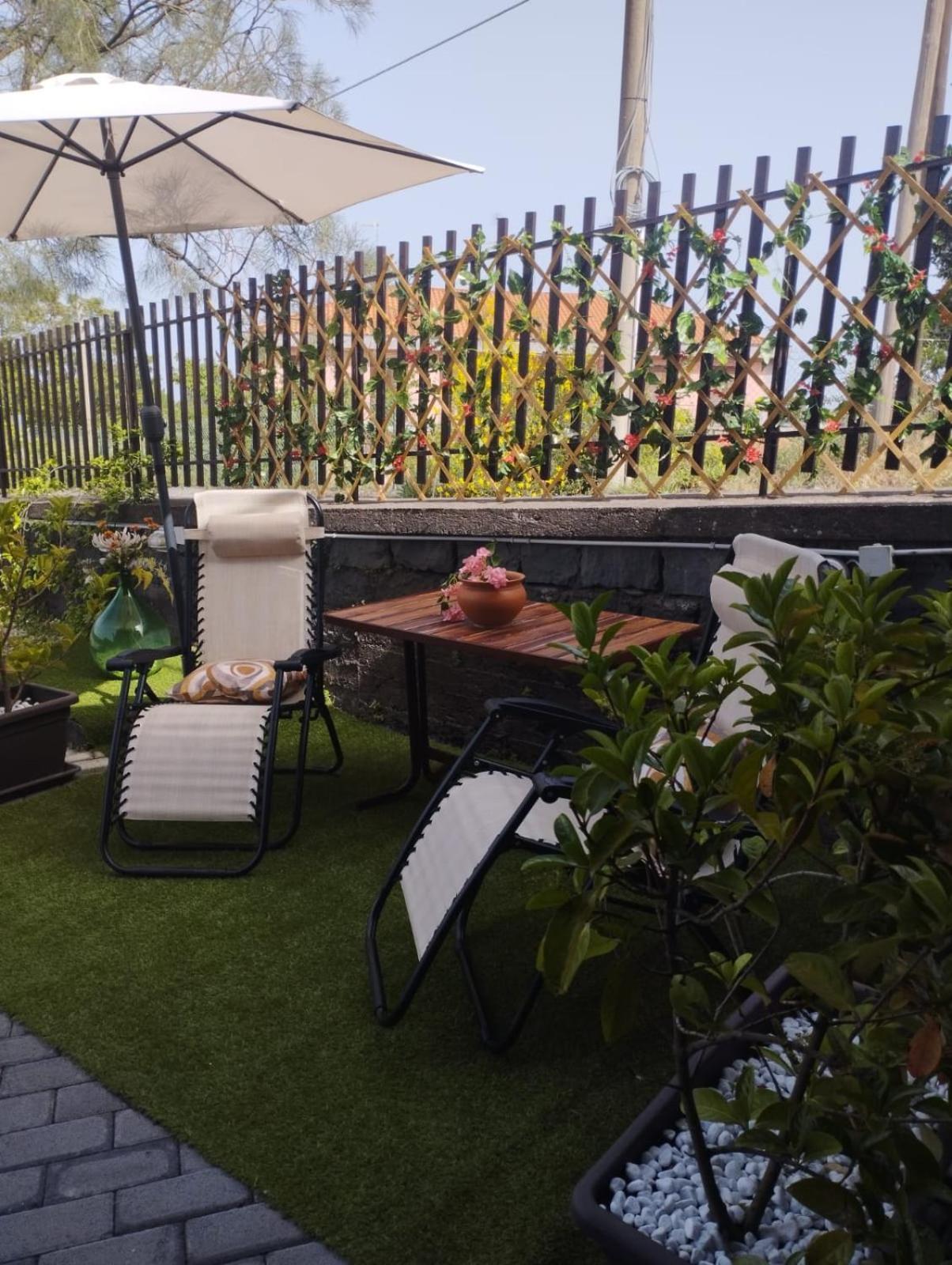 Petite Maison Dell'Etna ミーロ エクステリア 写真